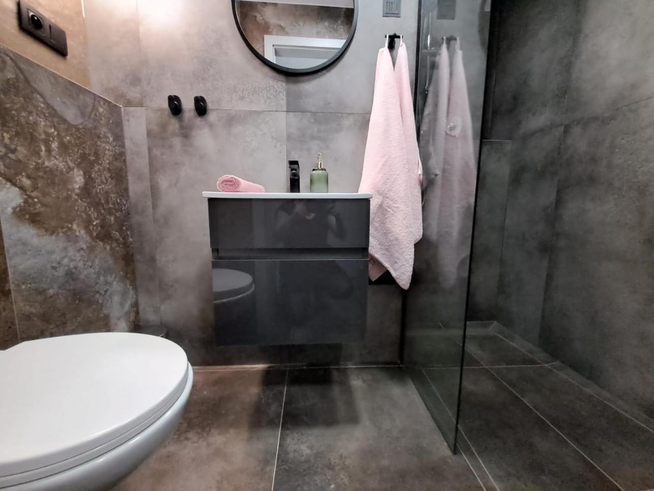 Dk Apartamenty Hotelove Giżycko Εξωτερικό φωτογραφία