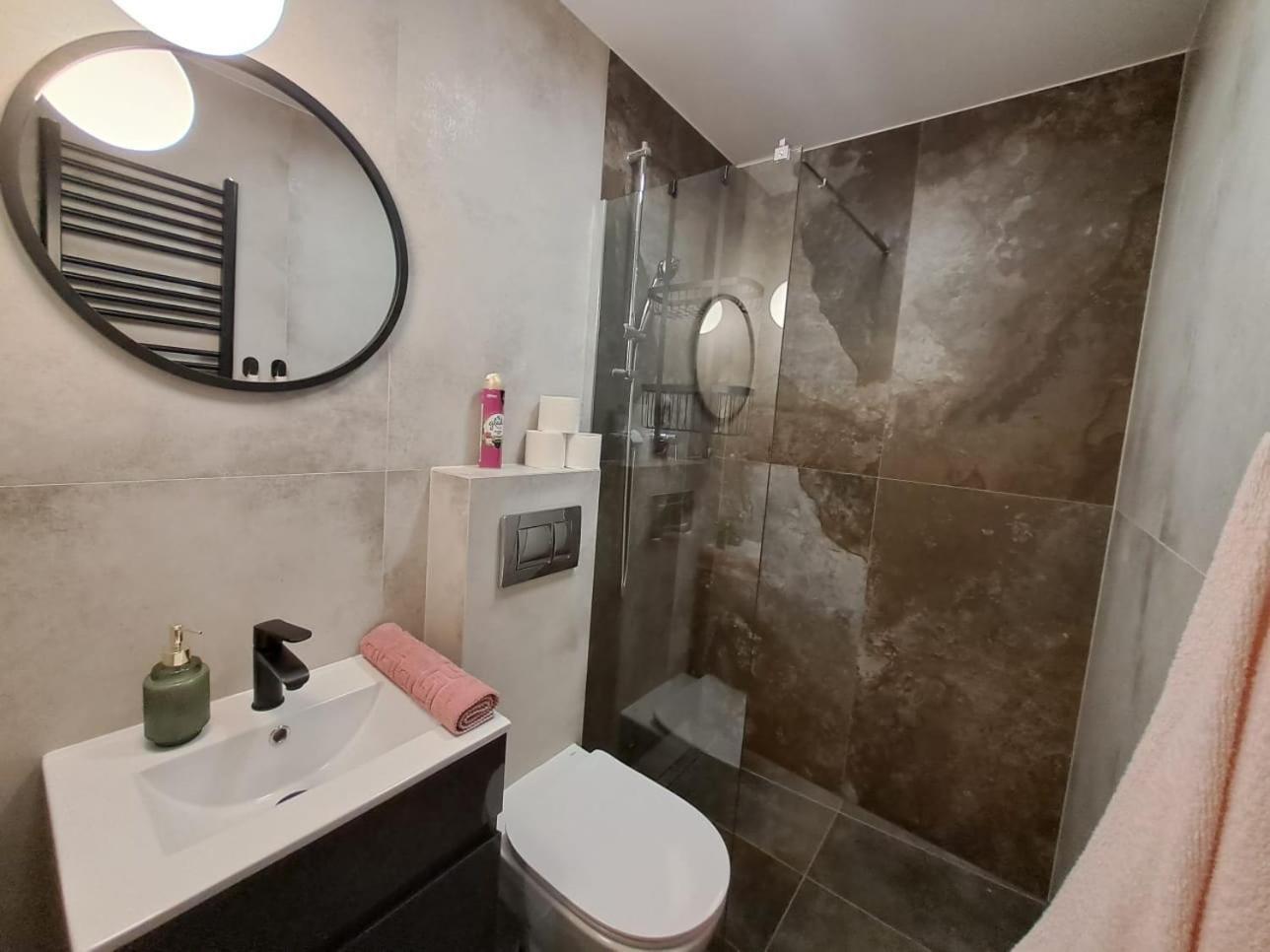 Dk Apartamenty Hotelove Giżycko Εξωτερικό φωτογραφία
